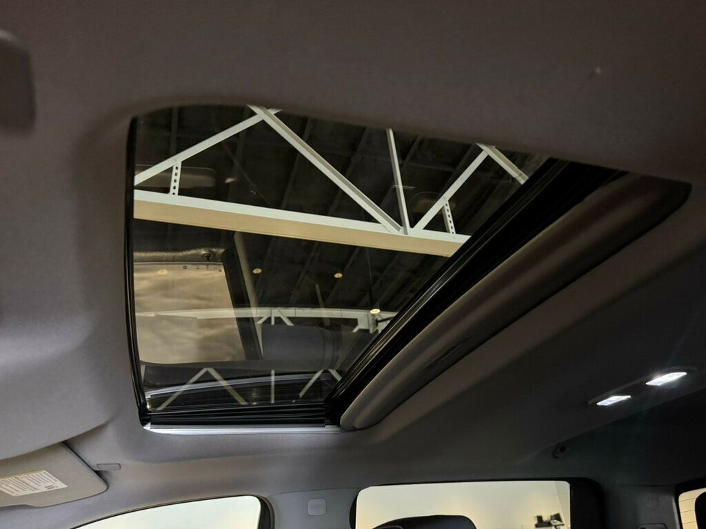 2019 GMC Sierra 1500 DenaliUltimate/4WD/RearSeatEntertainment/Htd&CldSeats/MoonRoof - 22905768 - 20
