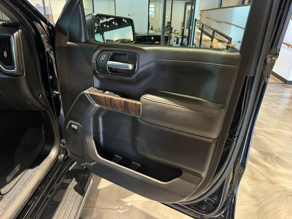2019 GMC Sierra 1500 DenaliUltimate/4WD/RearSeatEntertainment/Htd&CldSeats/MoonRoof - 22905768 - 28