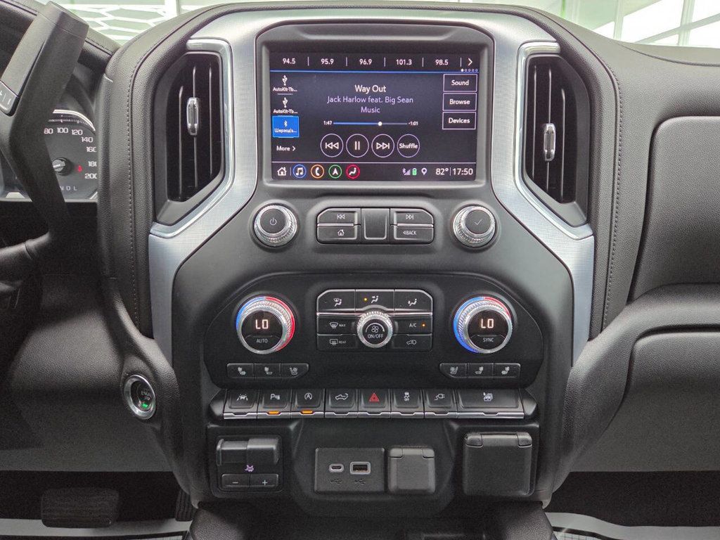 2019 Gmc Sierra 1500 SLT photo 22
