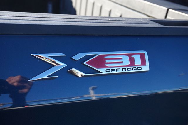 2019 GMC Sierra 1500 SLT, 4X4, PREMIUM WHEELS, RUNNING BOARDS, TOWING PACKAGE - 22959093 - 12