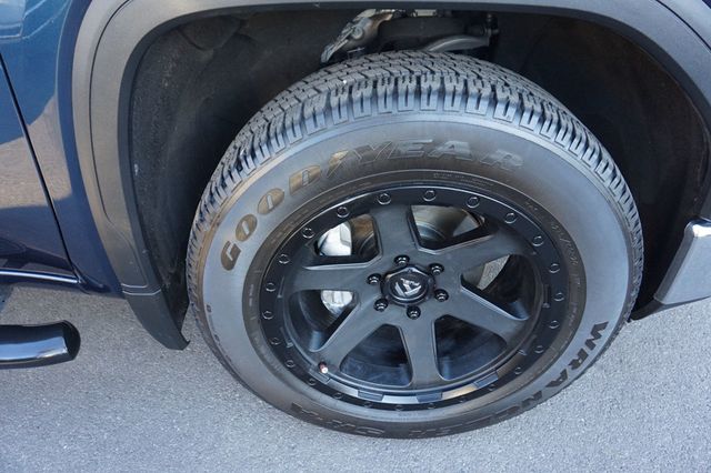 2019 GMC Sierra 1500 SLT, 4X4, PREMIUM WHEELS, RUNNING BOARDS, TOWING PACKAGE - 22959093 - 16