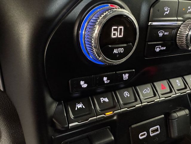 2019 GMC Sierra 1500 SLT Crew Cab Short Box 4WD - 23049562 - 19