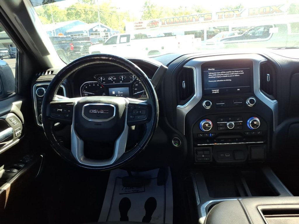 GMC Sierra photo 15