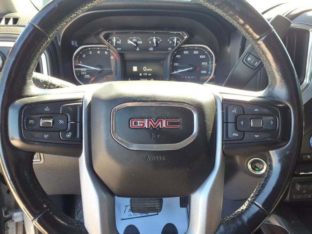 GMC Sierra photo 8