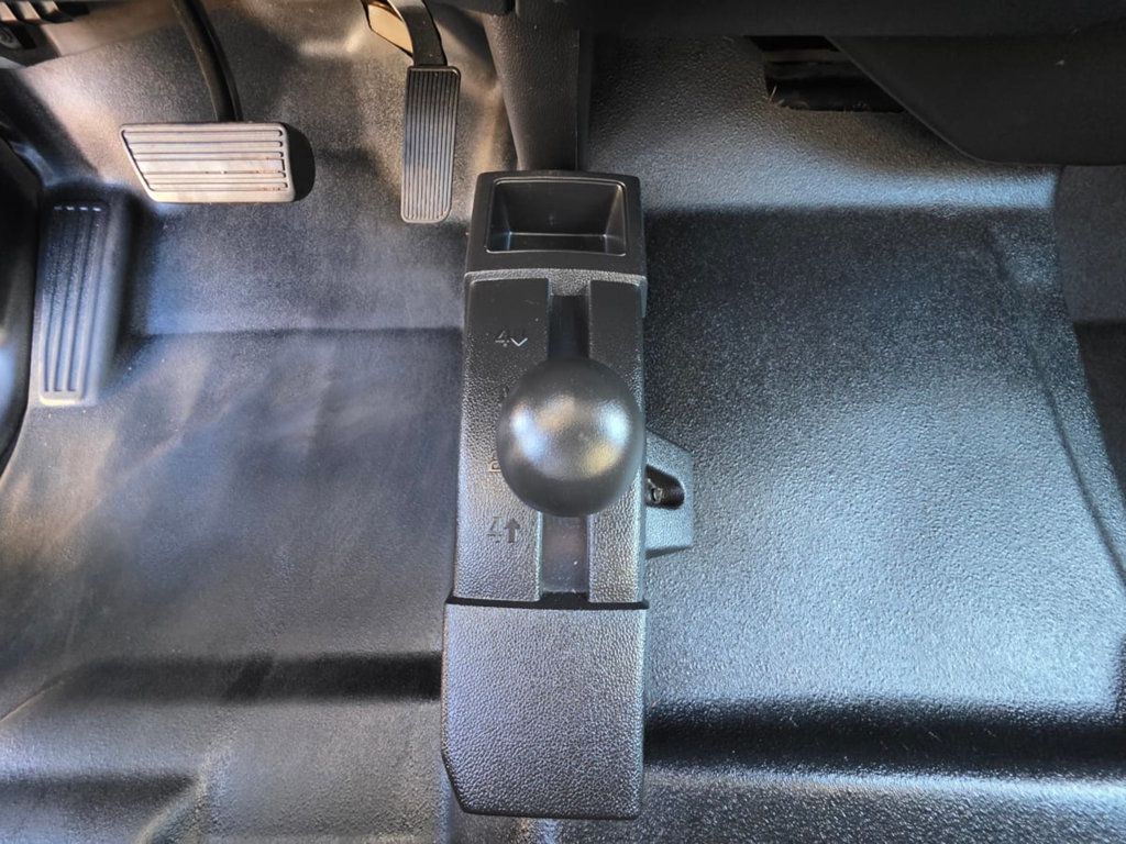 2019 GMC Sierra 1500 Limited 4WD Double Cab - 22951925 - 19