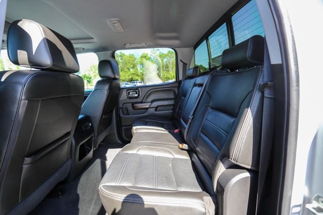 2019 GMC Sierra 2500HD 4WD Crew Cab 153.7" Denali - 22968555 - 23