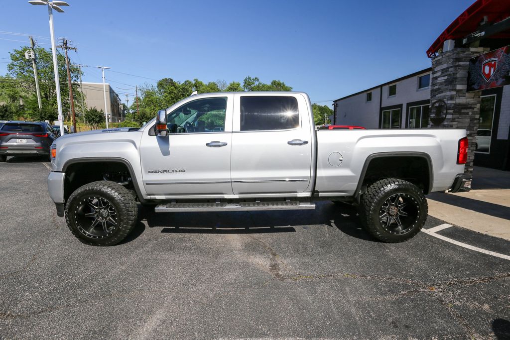 2019 GMC Sierra 2500HD 4WD Crew Cab 153.7" Denali - 22968555 - 6