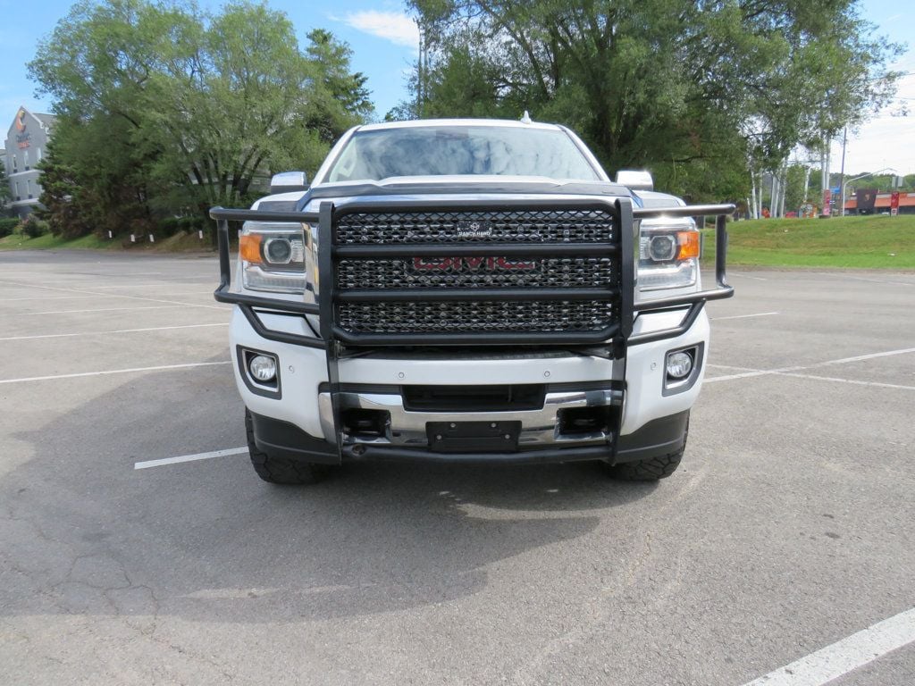 2019 GMC Sierra 2500HD 4WD Crew Cab 153.7" Denali - 22574366 - 2