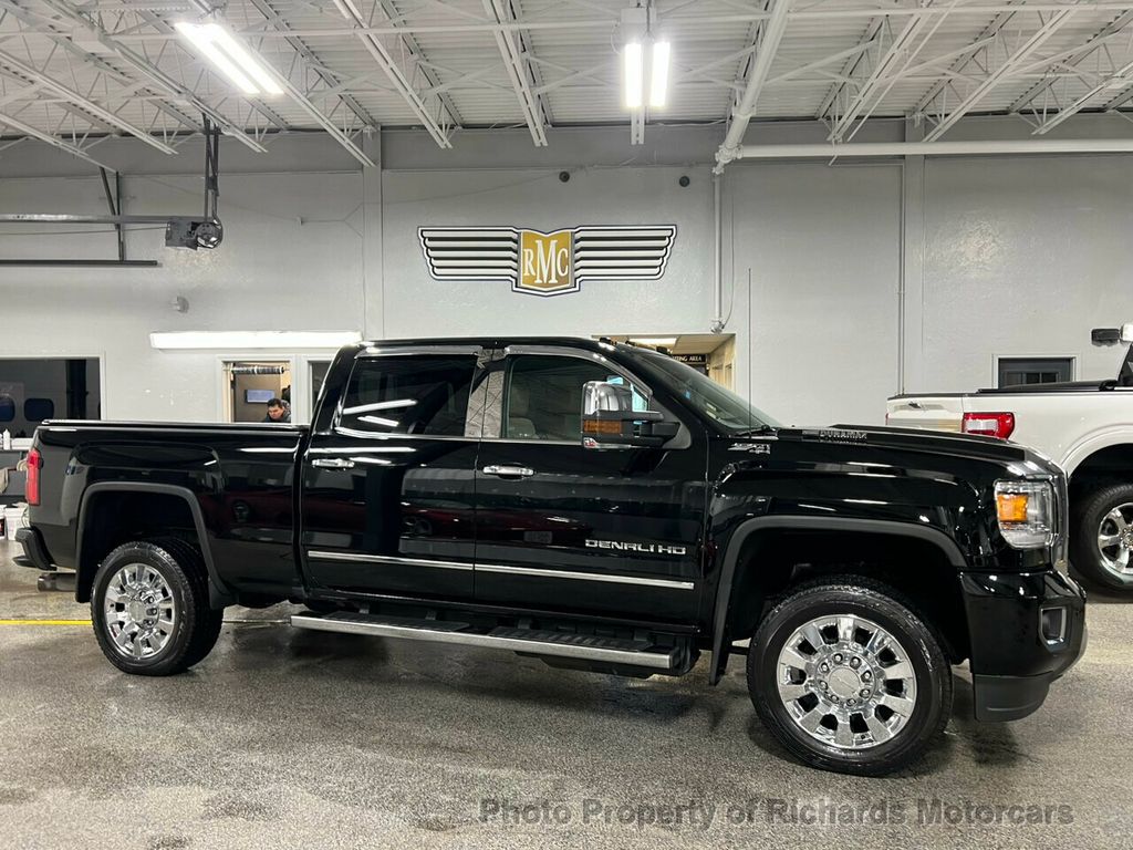 2019 GMC Sierra 3500HD 4WD Crew Cab 153.7" Denali - 22267465 - 1