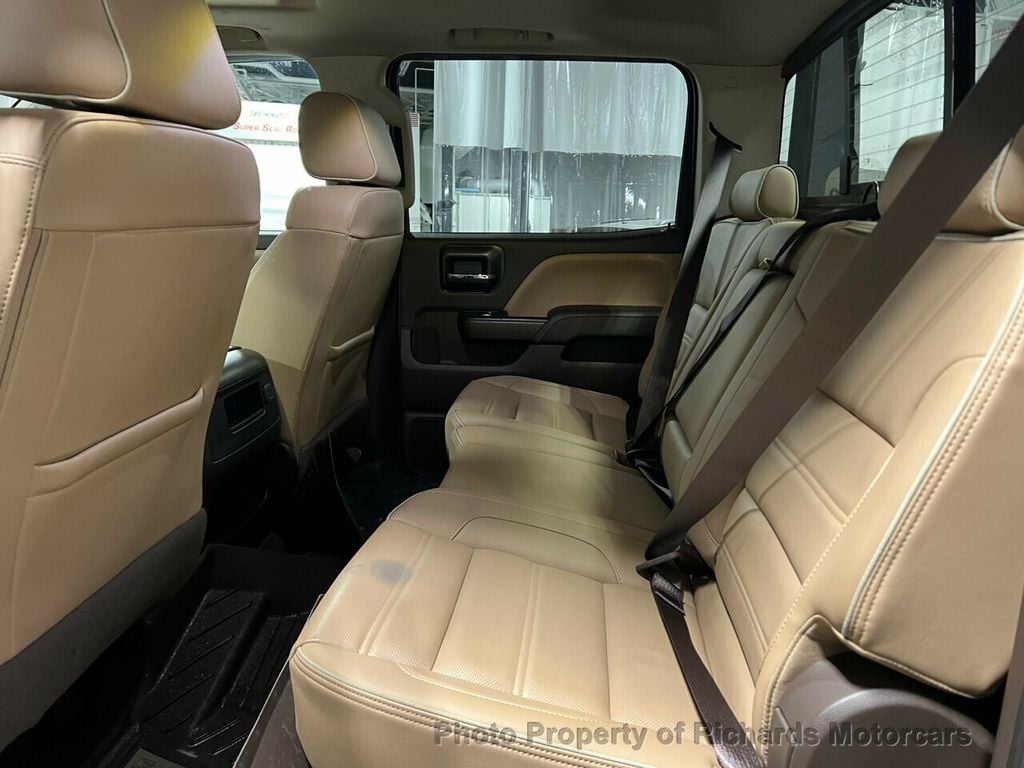 2019 GMC Sierra 3500HD 4WD Crew Cab 153.7" Denali - 22267465 - 28