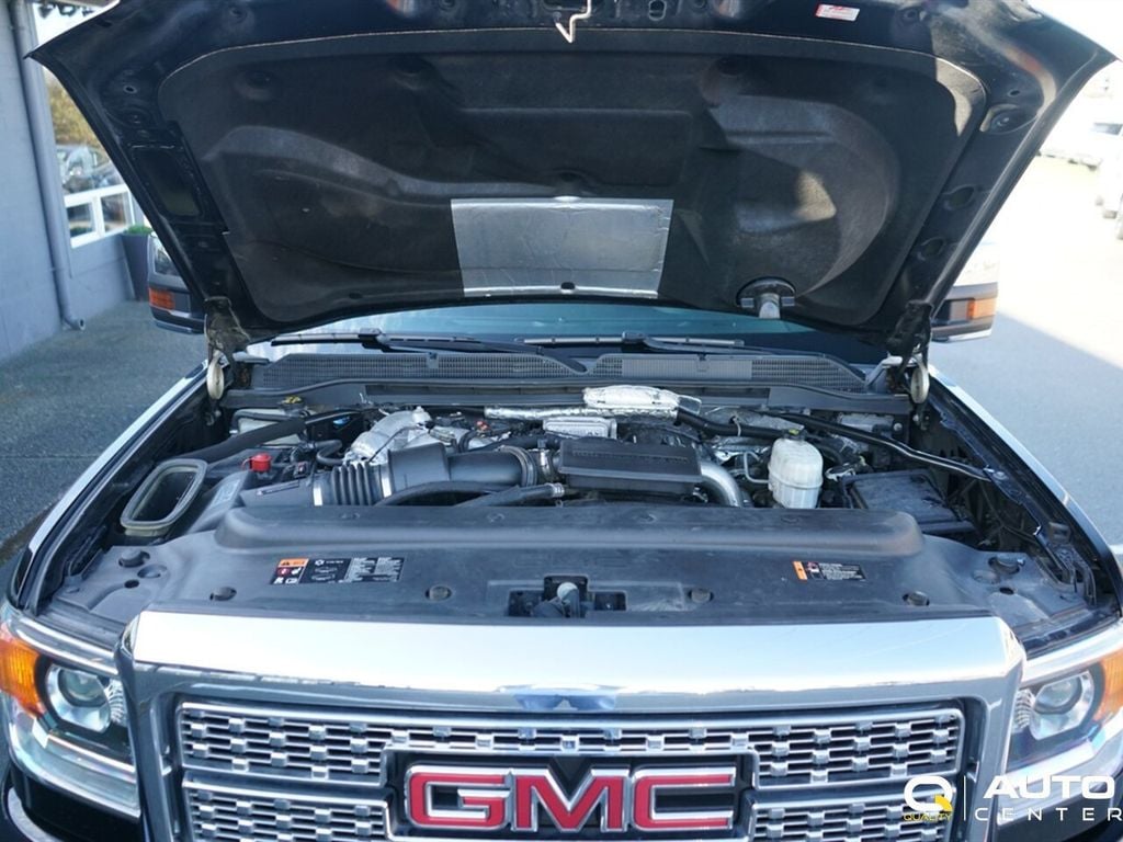 2019 GMC Sierra 3500HD 4WD Crew Cab 167.7" Denali - 23008015 - 11