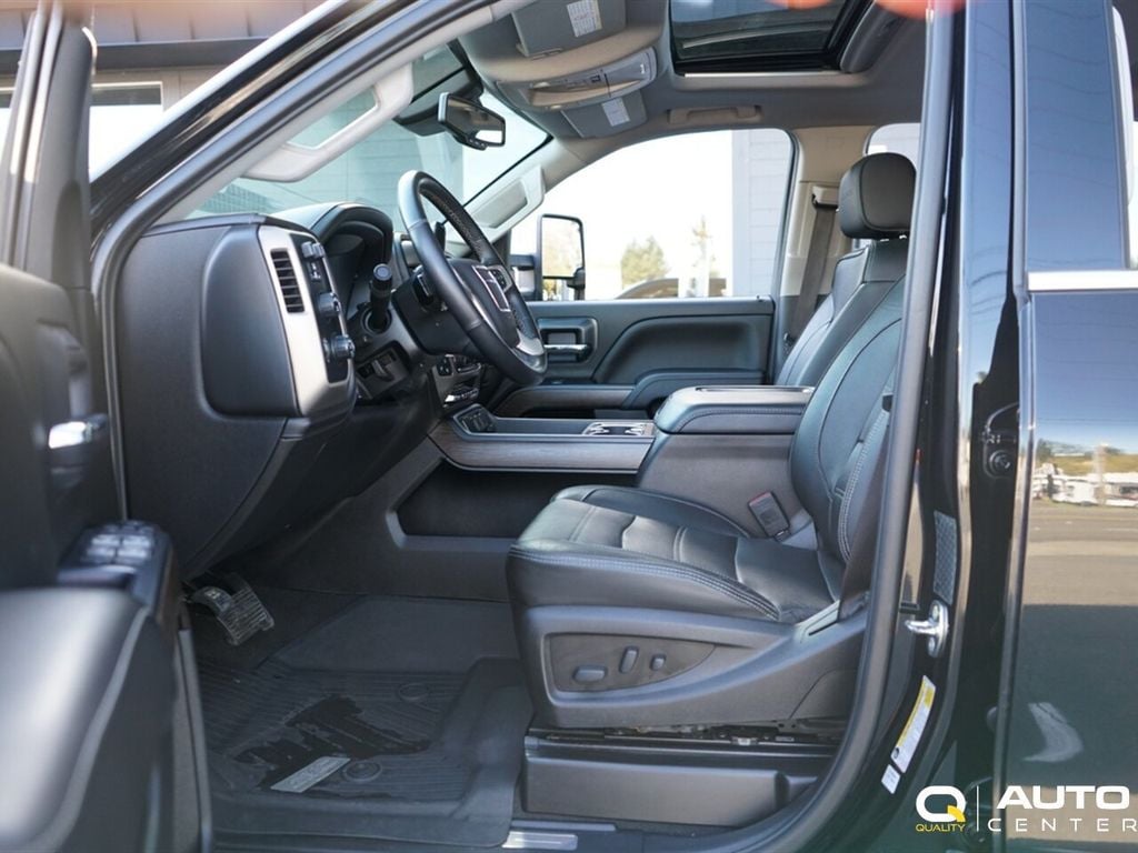 2019 GMC Sierra 3500HD 4WD Crew Cab 167.7" Denali - 23008015 - 15