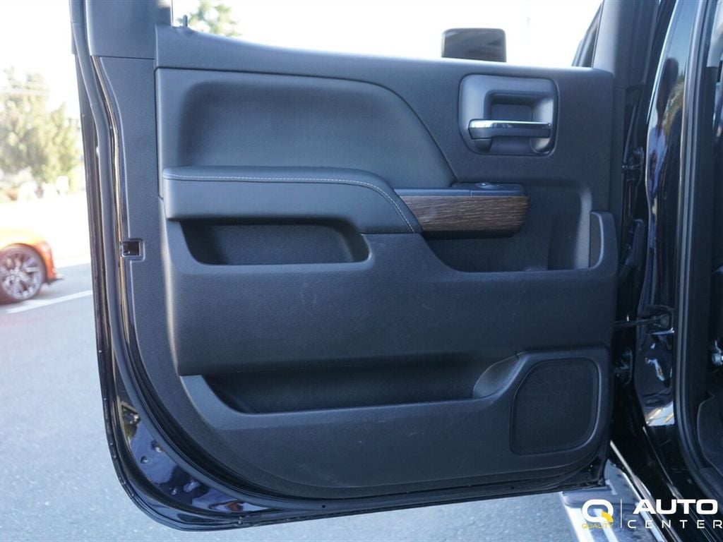 2019 GMC Sierra 3500HD 4WD Crew Cab 167.7" Denali - 23008015 - 27