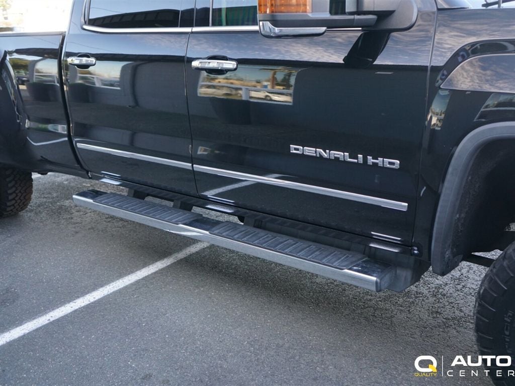 2019 GMC Sierra 3500HD 4WD Crew Cab 167.7" Denali - 23008015 - 4