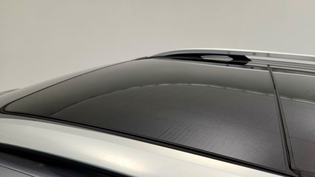 2019 GMC Terrain 4dr Denali w/ Skyscape Power Sunroof & Advanced Safety Pkg - 22996180 - 9