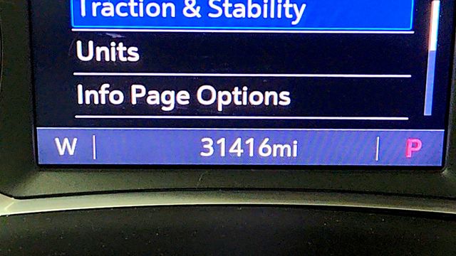 2019 GMC Terrain 4dr Denali w/ Skyscape Power Sunroof & Advanced Safety Pkg - 22996180 - 15