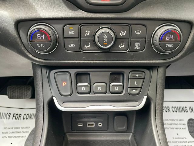 2019 GMC Terrain FWD 4dr Denali - 22944367 - 26