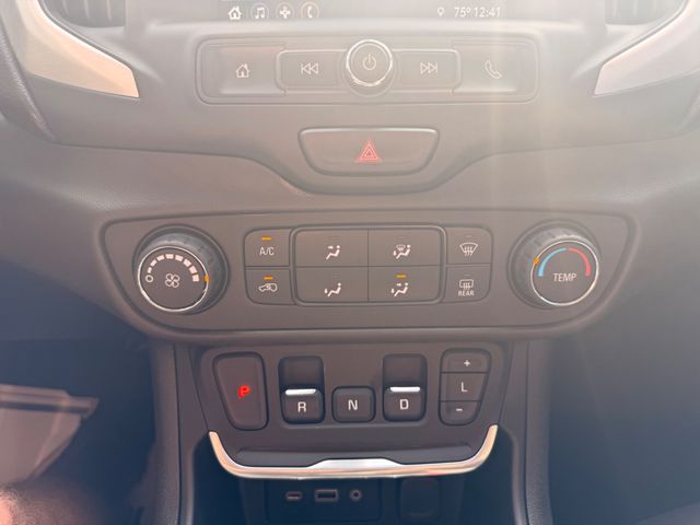 2019 GMC Terrain FWD 4dr SLE - 23100525 - 8