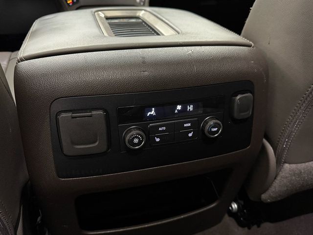 2019 GMC Yukon 4WD 4dr Denali - 22950028 - 21