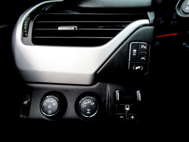 2019 GMC Yukon 4WD 4dr SLE - 23081937 - 27