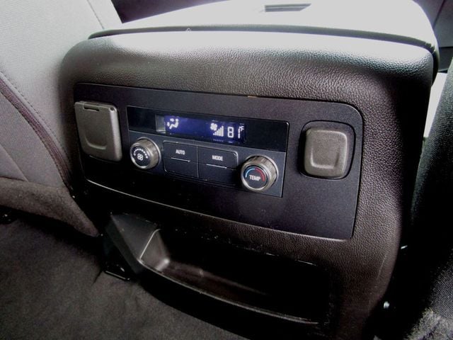 2019 GMC Yukon 4WD 4dr SLE - 23081937 - 29