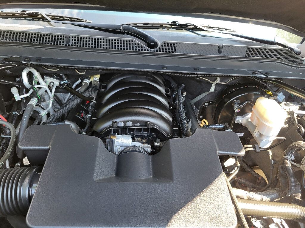 2019 Gmc Yukon SLT photo 19