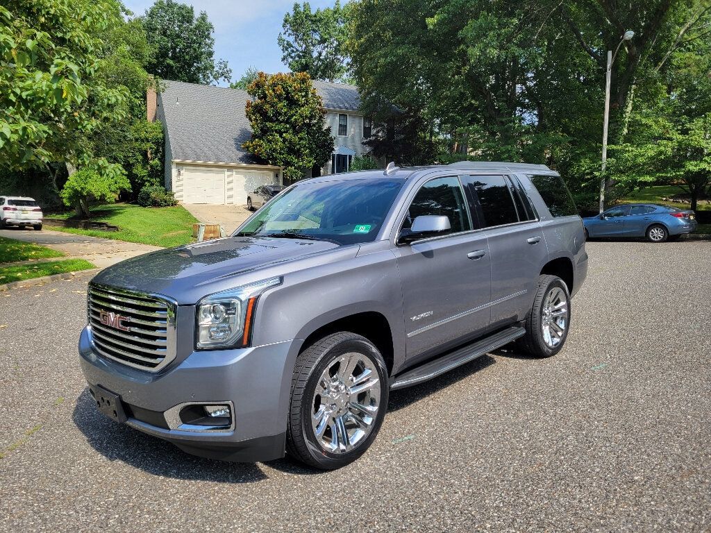 2019 Gmc Yukon SLT photo 2