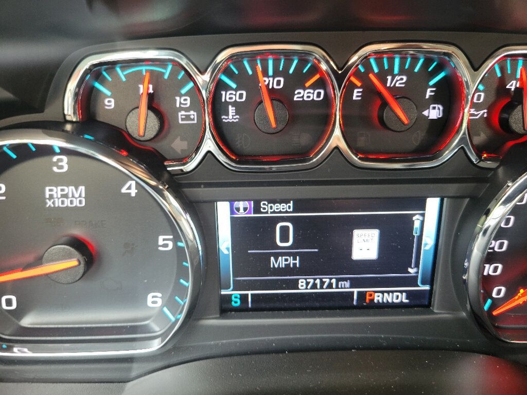 2019 Gmc Yukon SLT photo 24