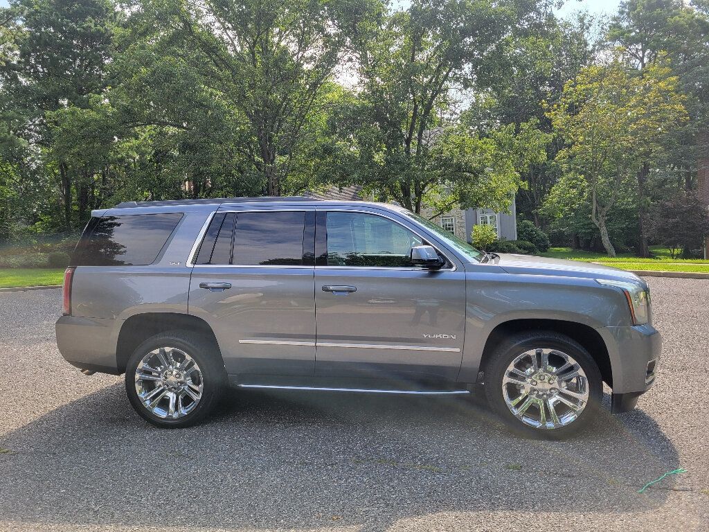 2019 Gmc Yukon SLT photo 4