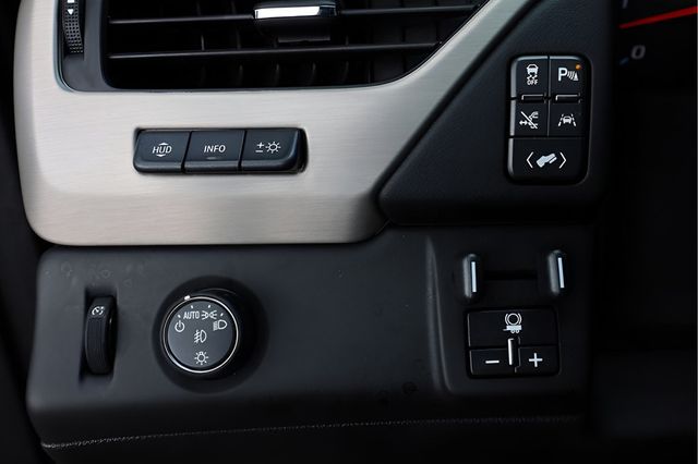 2019 GMC YUKON DENALI - 22940768 - 31