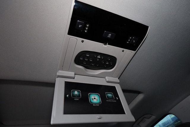 2019 GMC YUKON DENALI - 22940768 - 33