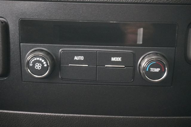 2019 GMC Yukon XL 2WD 4dr SLE - 23003564 - 13