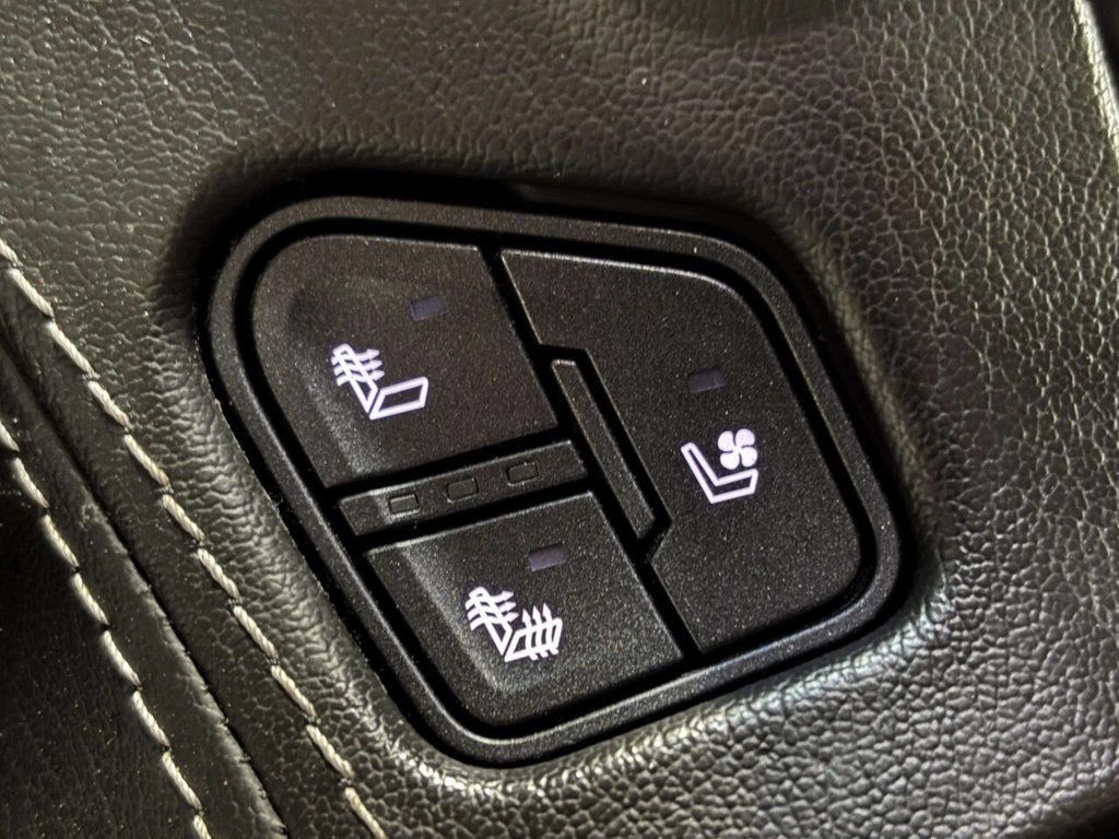 2019 GMC Yukon XL 4WD 4dr Denali - 23044330 - 38