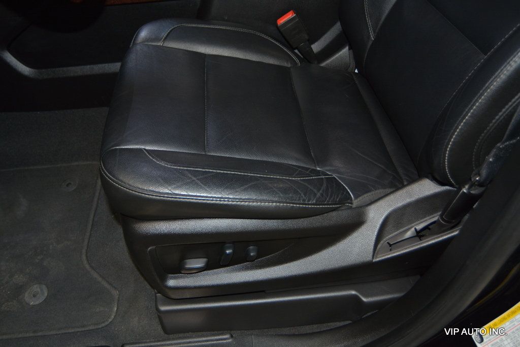 2019 GMC Yukon XL 4WD 4dr SLT Standard Edition - 22962943 - 16