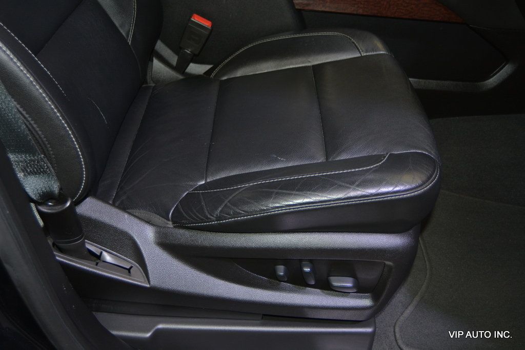 2019 GMC Yukon XL 4WD 4dr SLT Standard Edition - 22962943 - 17