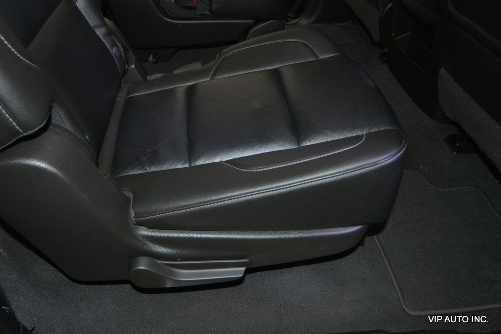 2019 GMC Yukon XL 4WD 4dr SLT Standard Edition - 22962943 - 24