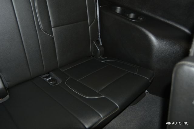 2019 GMC Yukon XL 4WD 4dr SLT Standard Edition - 22962943 - 28