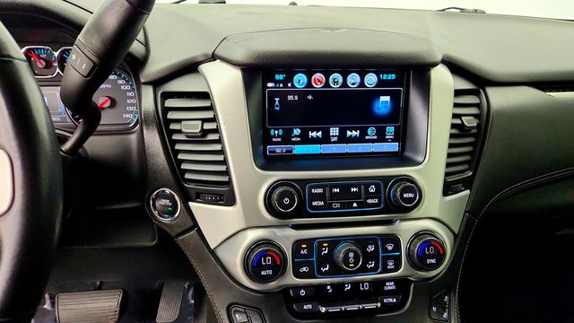 2019 GMC Yukon XL 4WD 4dr SLT w/ Open Road Package & 20'' Wheels - 23084948 - 17