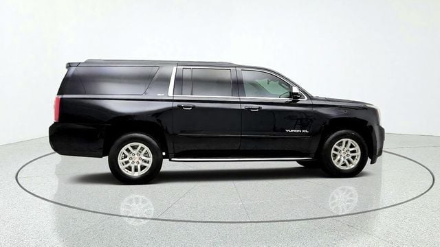 2019 GMC Yukon XL 4WD 4dr SLT w/ Open Road Package & 20'' Wheels - 23084948 - 3