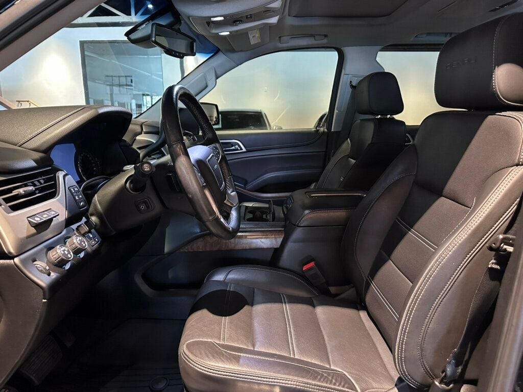 2019 GMC Yukon XL LocalTrade/4WD/DenaliUltimate/MoonRoof/RearSeatEntertainment/NAV - 22771915 - 10