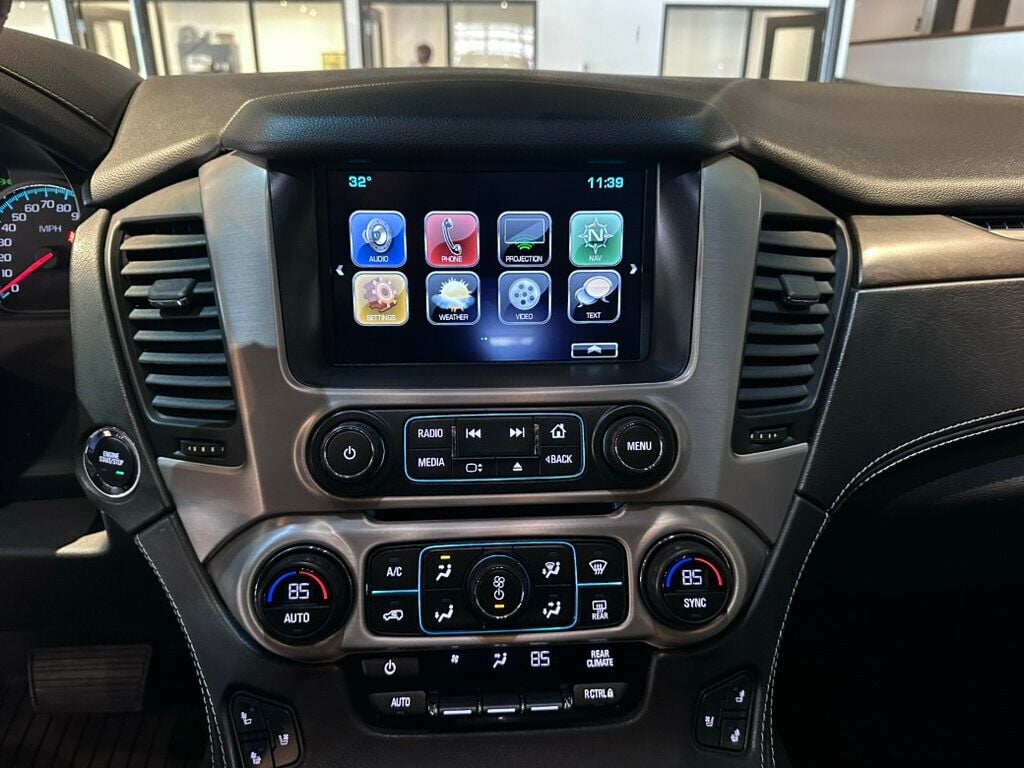 2019 GMC Yukon XL LocalTrade/4WD/DenaliUltimate/MoonRoof/RearSeatEntertainment/NAV - 22771915 - 15