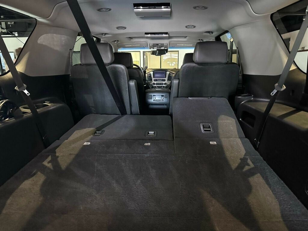 2019 GMC Yukon XL LocalTrade/4WD/DenaliUltimate/MoonRoof/RearSeatEntertainment/NAV - 22771915 - 23