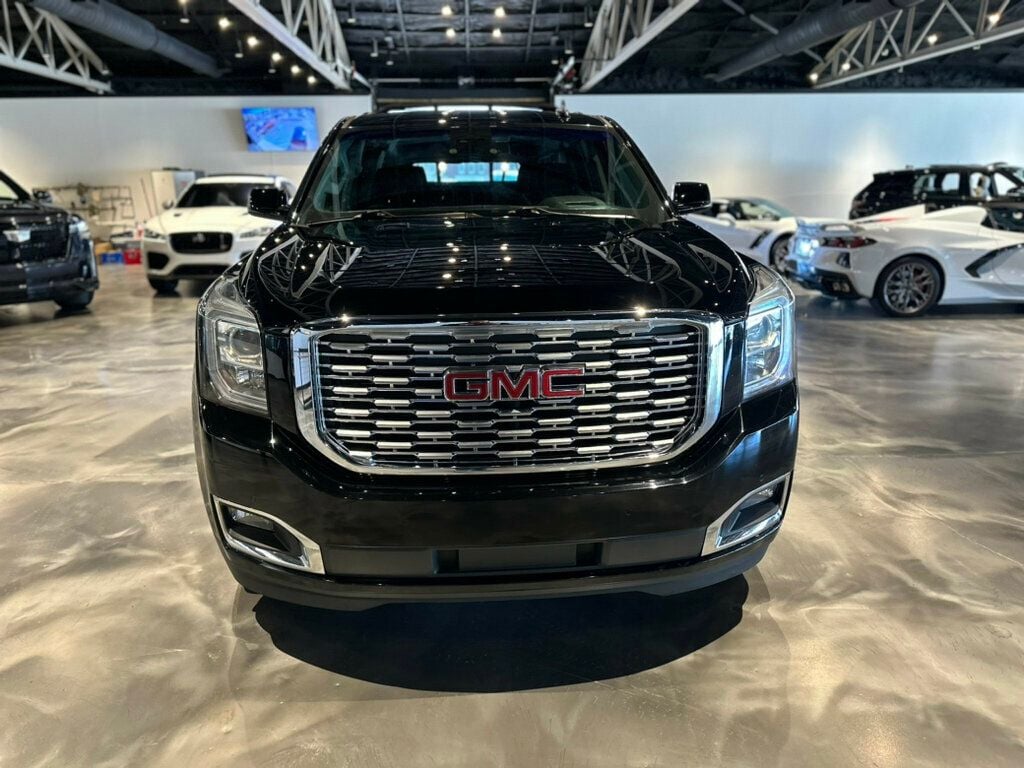 2019 GMC Yukon XL LocalTrade/4WD/DenaliUltimate/MoonRoof/RearSeatEntertainment/NAV - 22771915 - 7