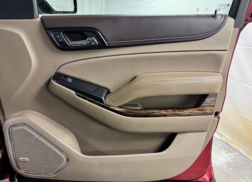 2019 GMC Yukon XL SLT 4WD - 22979824 - 14