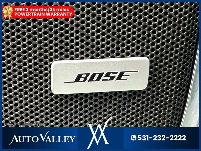 2019 GMC Yukon XL SLT Sport Utility 4D - 23015654 - 15