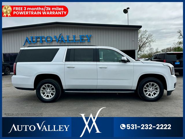 2019 GMC Yukon XL SLT Sport Utility 4D - 23015654 - 6
