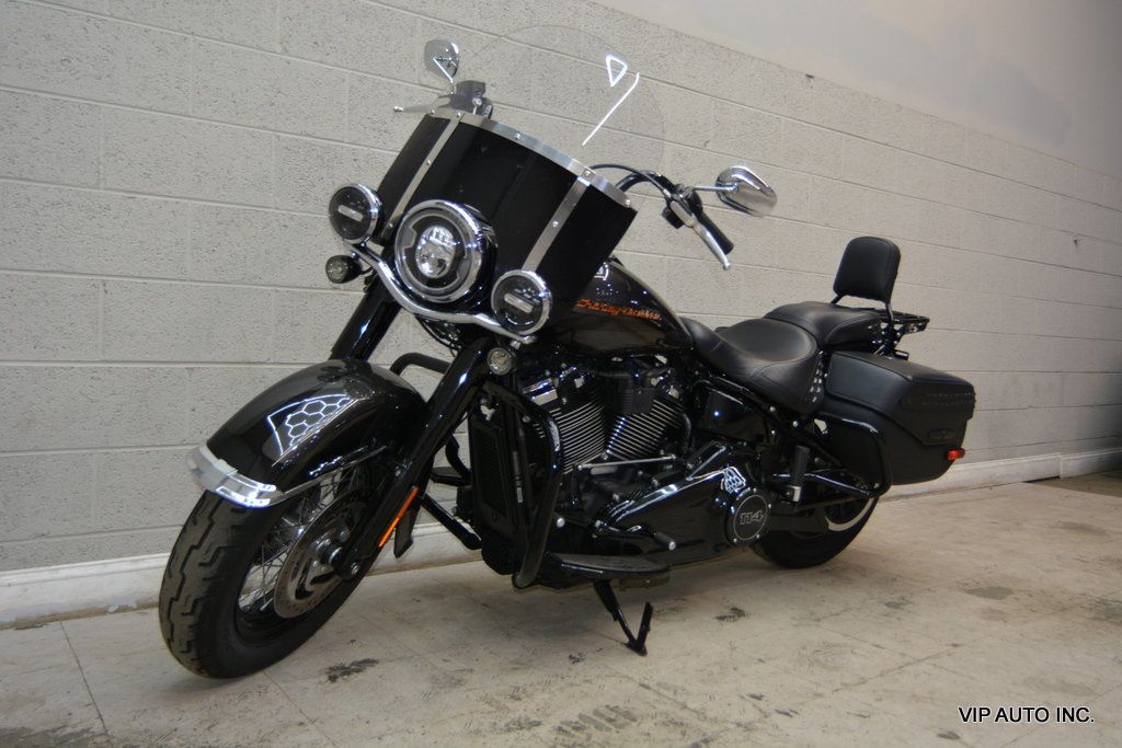 2019 HARLEY DAVIDSON FLHCS  - 23024789 | Video 1