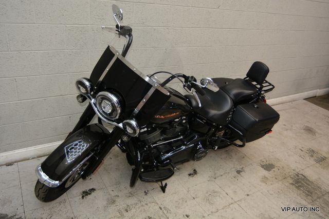 2019 HARLEY DAVIDSON FLHCS  - 23024789 - 12