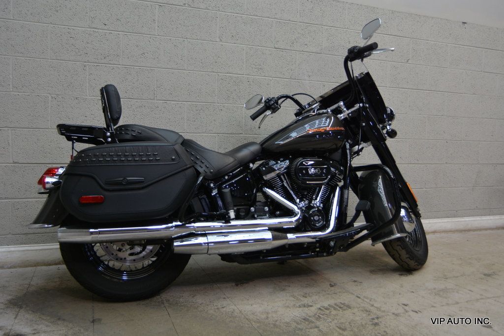 2019 HARLEY DAVIDSON FLHCS  - 23024789 - 15