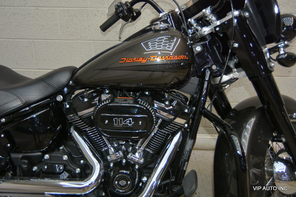 2019 HARLEY DAVIDSON FLHCS  - 23024789 - 4